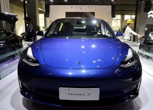 تسلا برای بروزرسانی خودروهای الکتریکی در چین فراخوان میدهد